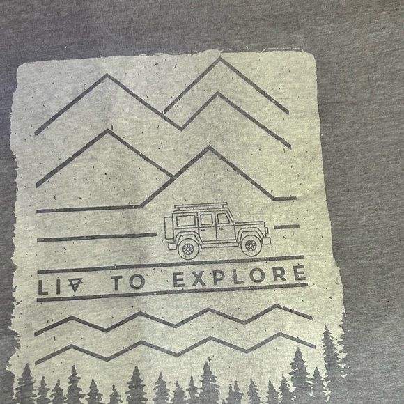 Jeep Girl “Live to Explore” XL - Picture 2 of 4